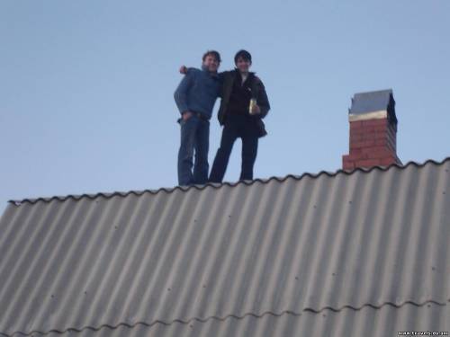 Дибилы на крыше